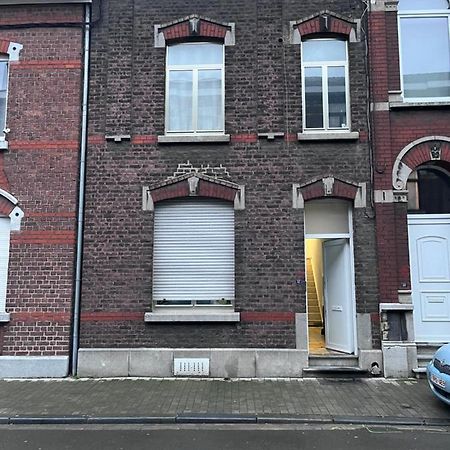 Grande Maison Avec Plusieurs Chambres A Louer 列日 外观 照片