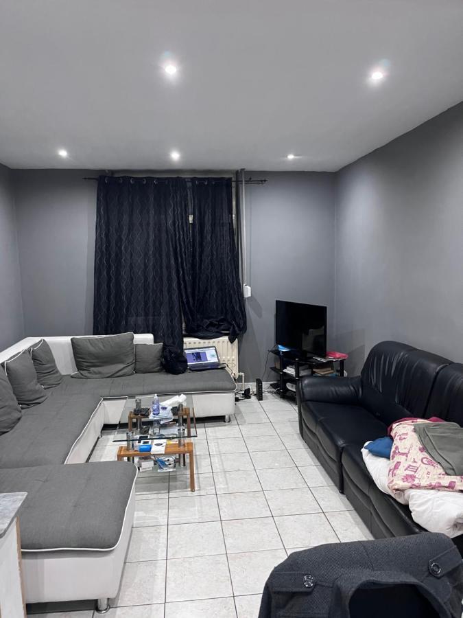 Grande Maison Avec Plusieurs Chambres A Louer 列日 外观 照片