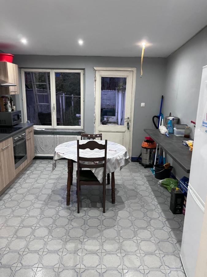 Grande Maison Avec Plusieurs Chambres A Louer 列日 外观 照片